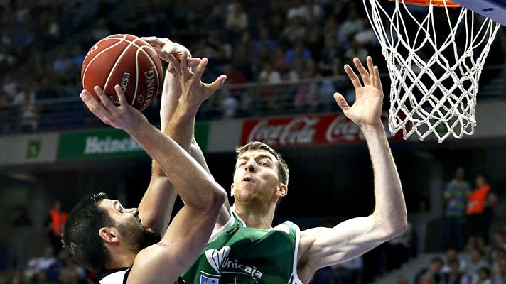 Baloncesto en RTVE - El Real Madrid, con liderato en solitario tras ganar al Unicaja