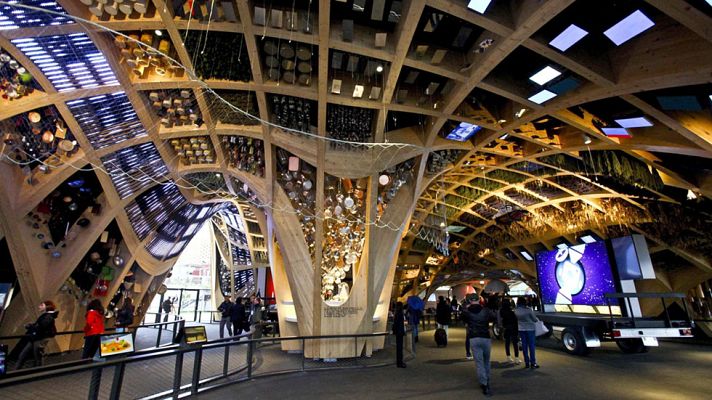 Telediario 1 - Milán inaugura su Exposición Universal, centrada en la alimentación