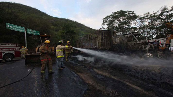Telediario 1 - Sigue la alerta en el estado mexicano de Jalisco