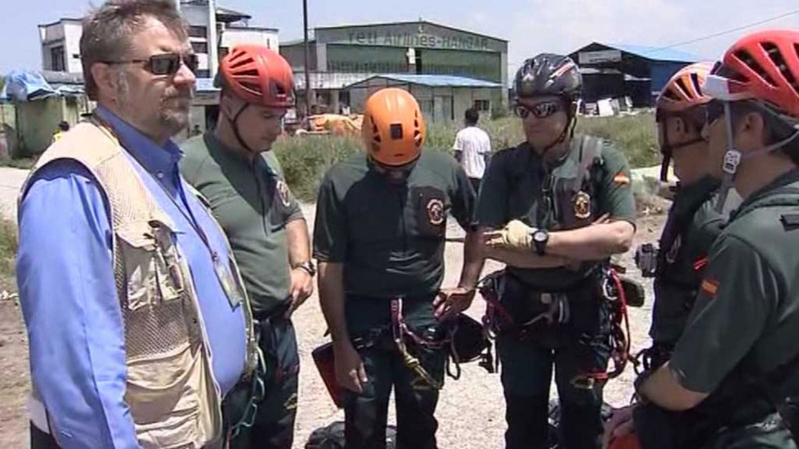 La Guardia Civil busca a los españoles desaparecidos en Nepal