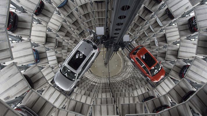 Telediario 1 - Las matriculaciones repuntan un 3,2% en abril hasta 82.715 vehículos