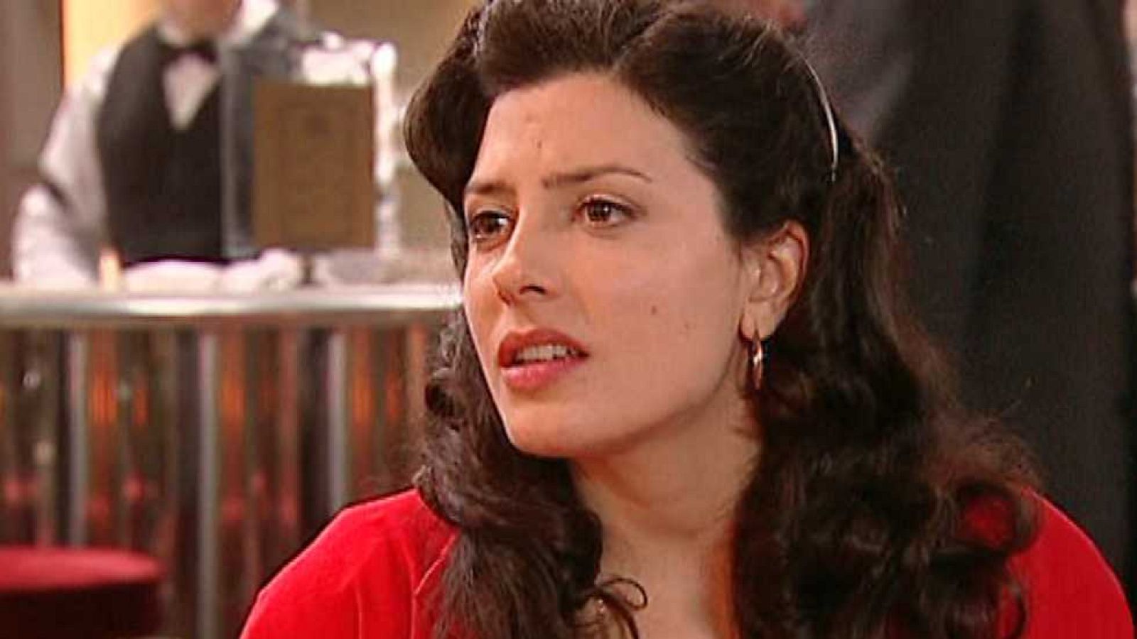 Amar en tiempos revueltos - T5 - Capítulo 112  - Ver ahora