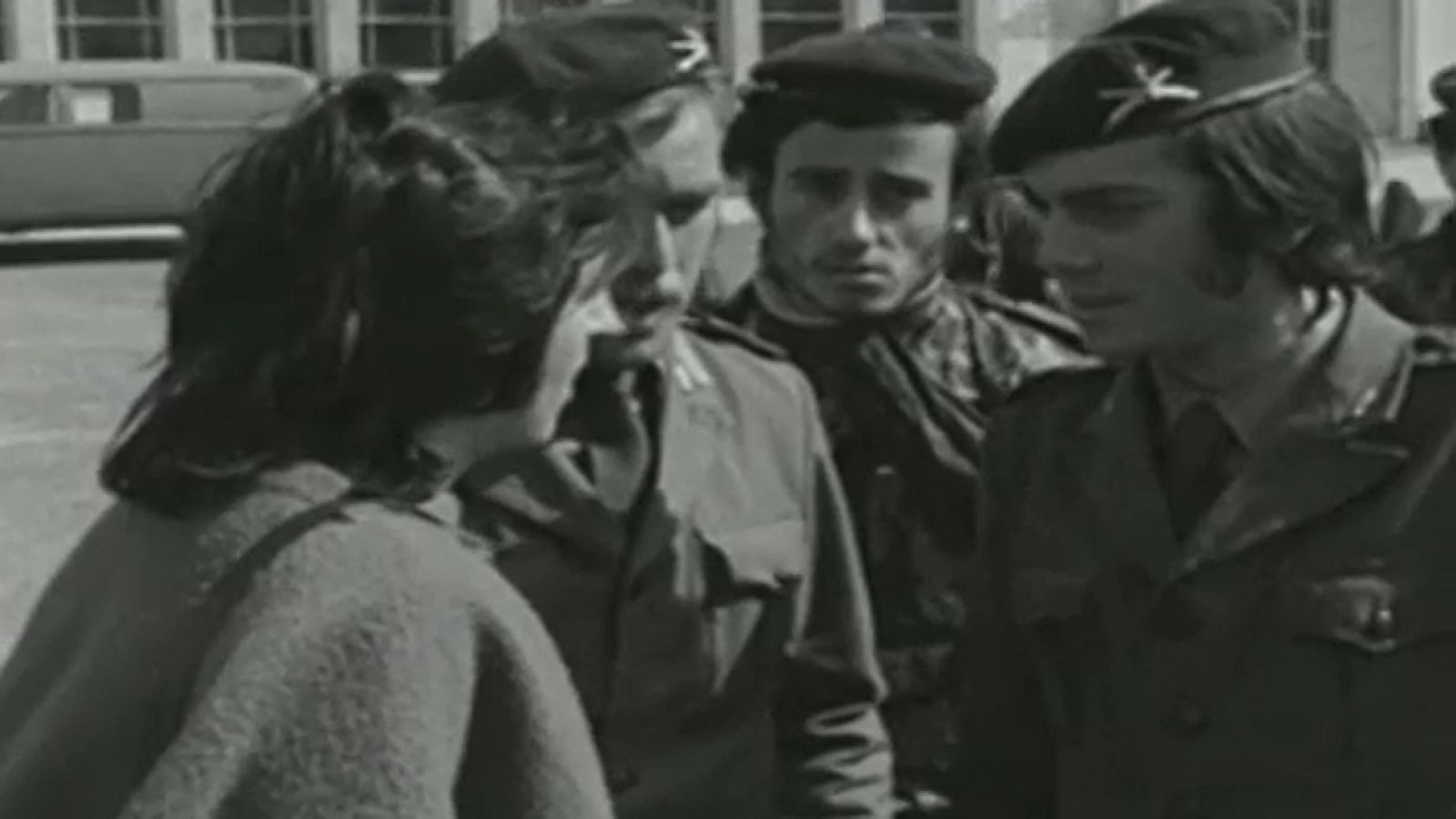 Informe semanal - Portugal, caos revolucionario