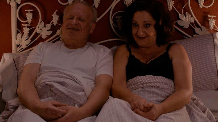 Cuéntame cómo pasó - Nieves y Miguel hacen 'piececitos'