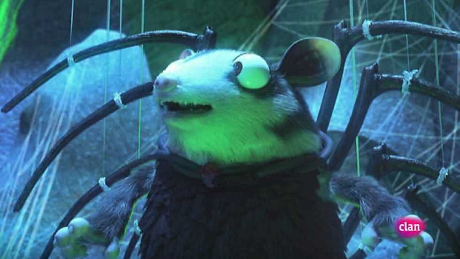 Telaraña de miedo - La panda de la selva | Ver