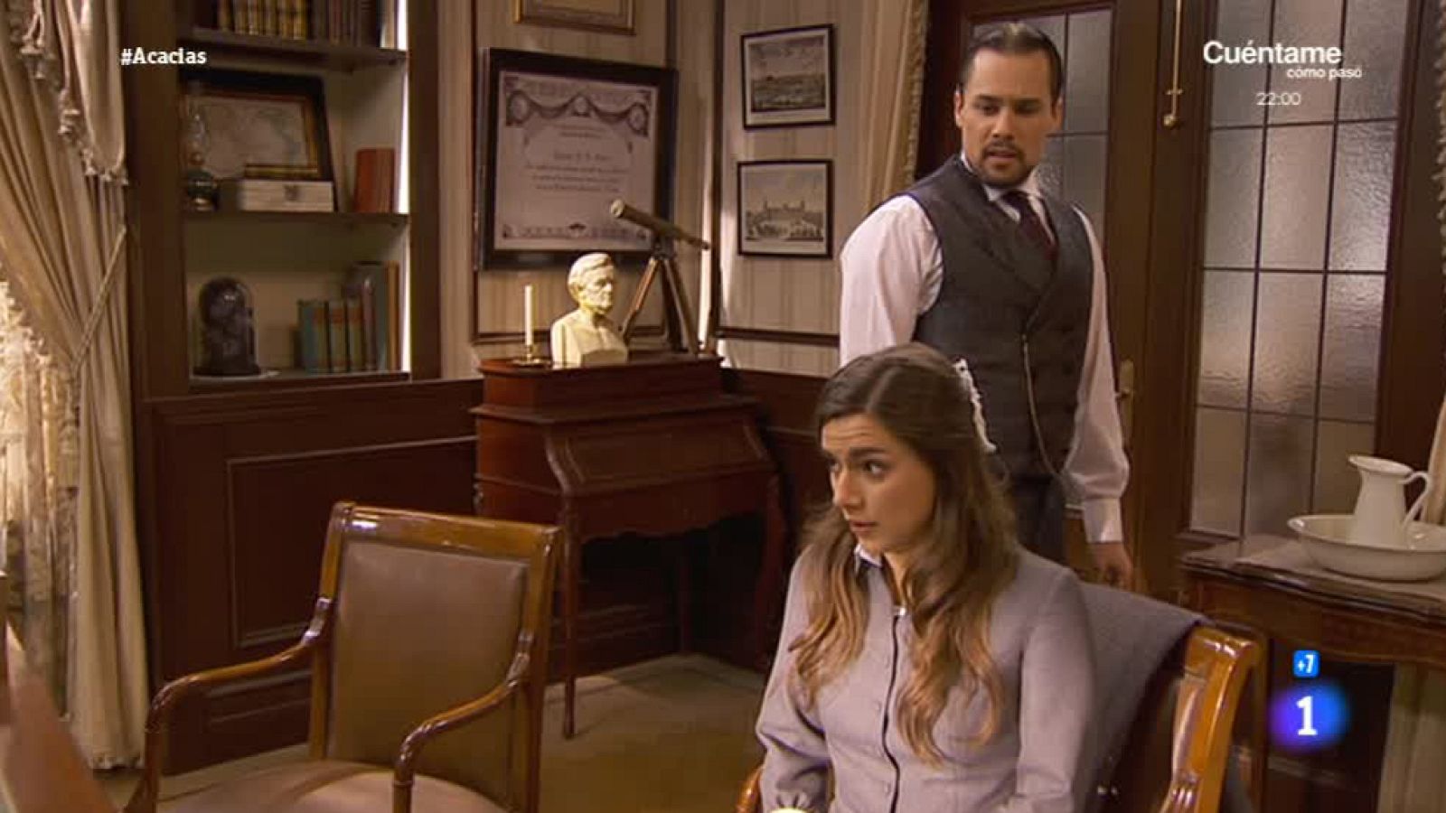 'Acacias 38' - Manuela le cuenta a Germán que Pablo es su hermano