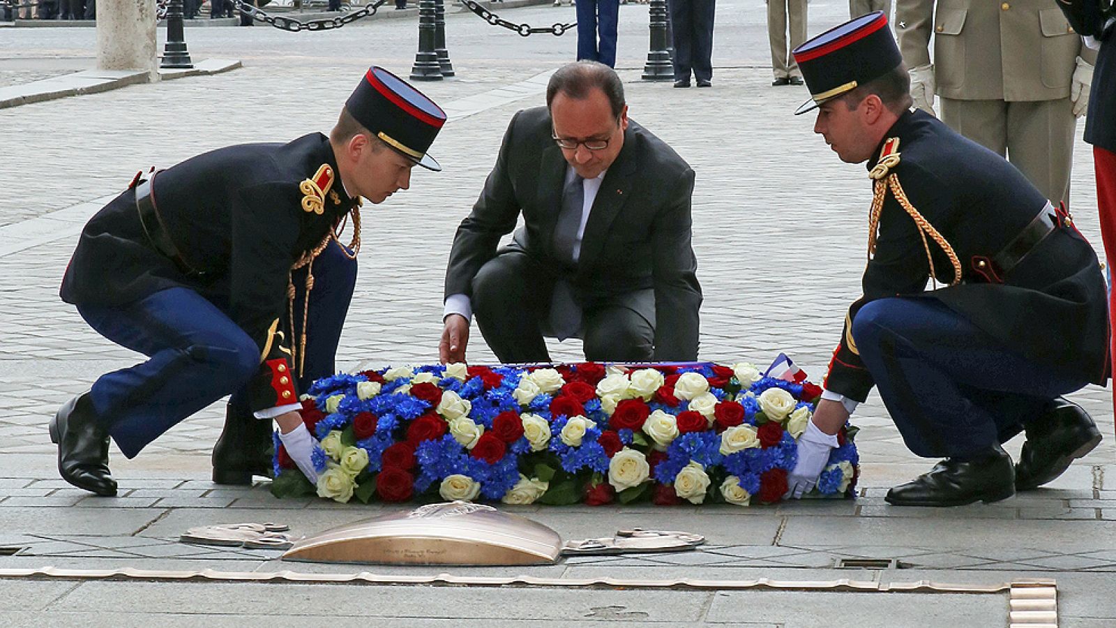 Francia conmemora los 70 años de la rendición de la Alemania nazi | Ver