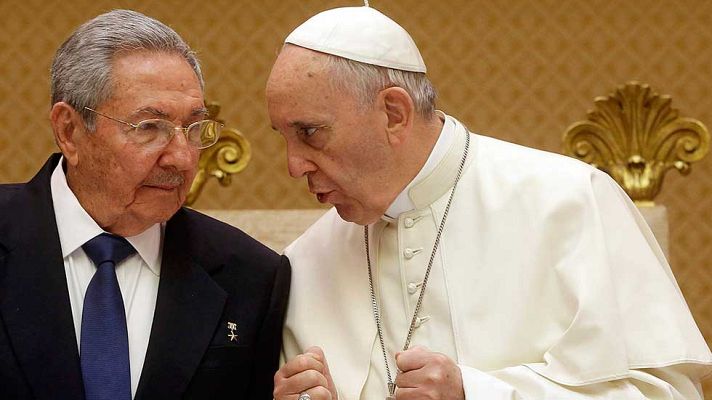 Telediario 1 - El papa y Raúl Castro mantienen un encuentro en el Vaticano