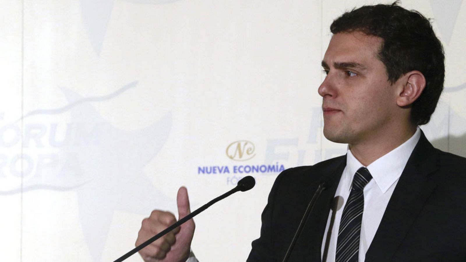 Albert Rivera asegura que el acuerdo con Susana Díaz aún no existe pero está cerca