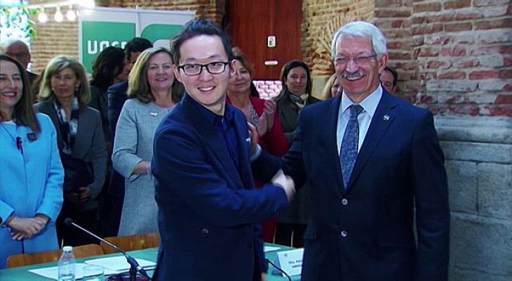 Universo UNED - Estudiantes Extranjeros en la Universidad Española