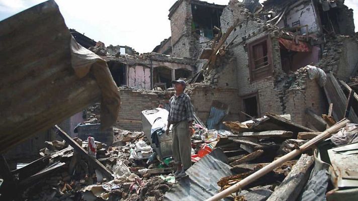 Telediario 1 - Telediario - 15 horas - 12/05/15