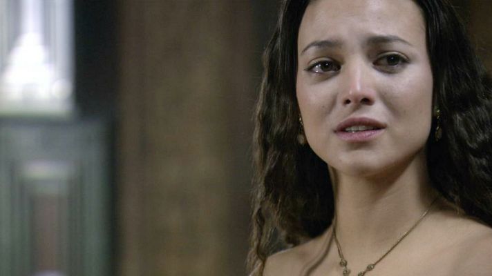 Águila Roja - Secuencia en exclusiva: Irene sufre un disparo