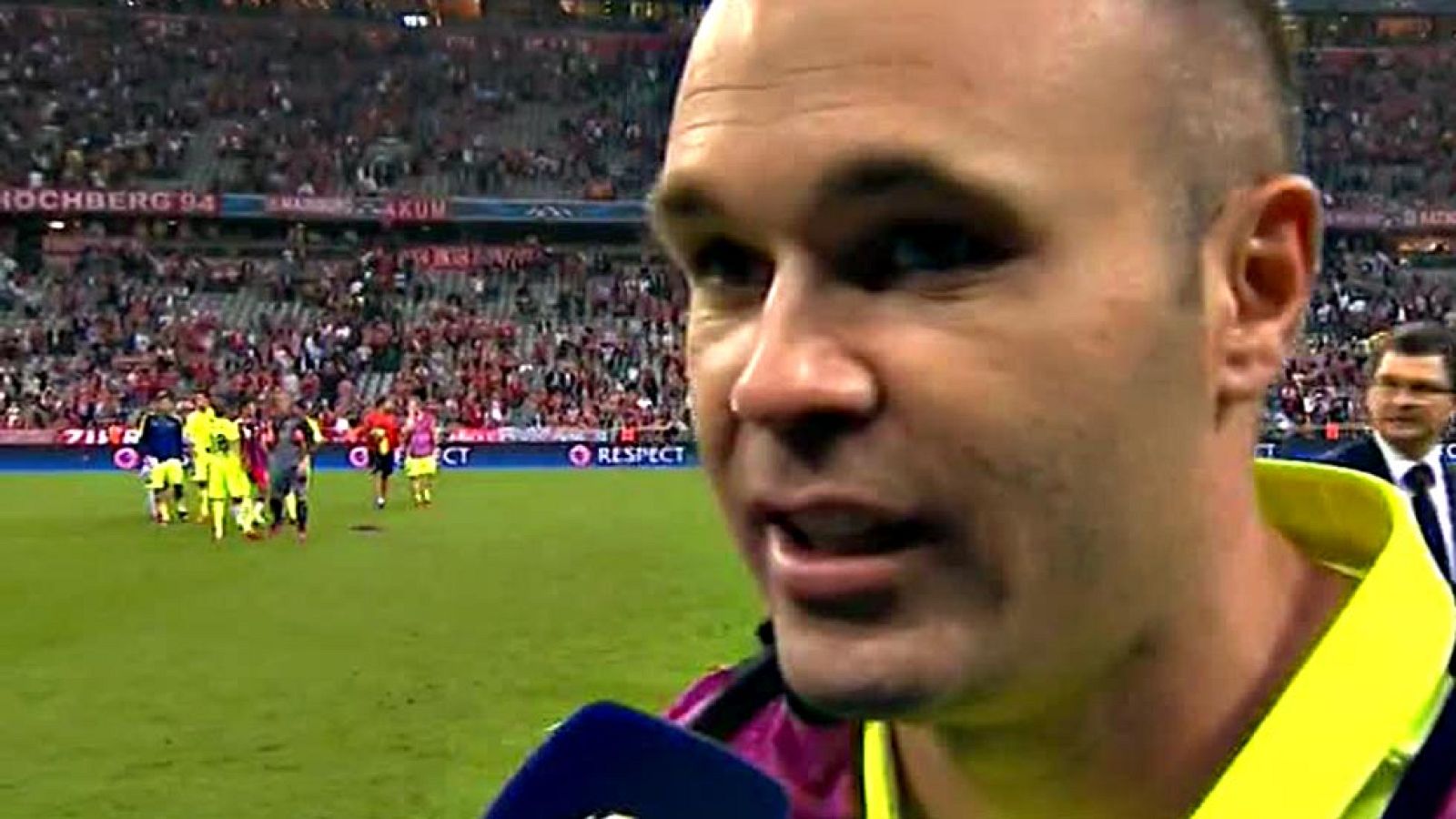 El centrocampista internacional español Andrés Iniesta se mostró muy satisfecho con el pase del Barcelona a la final de la Liga de Campeones, pese a perder por 3-2 en Múnich, y aseguró que los azulgranas intentarán dar en Berlín "el último paso".