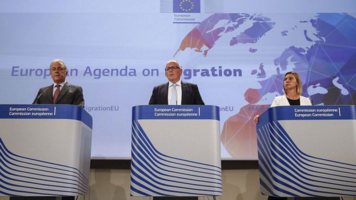 Telediario 1 - Política migratoria