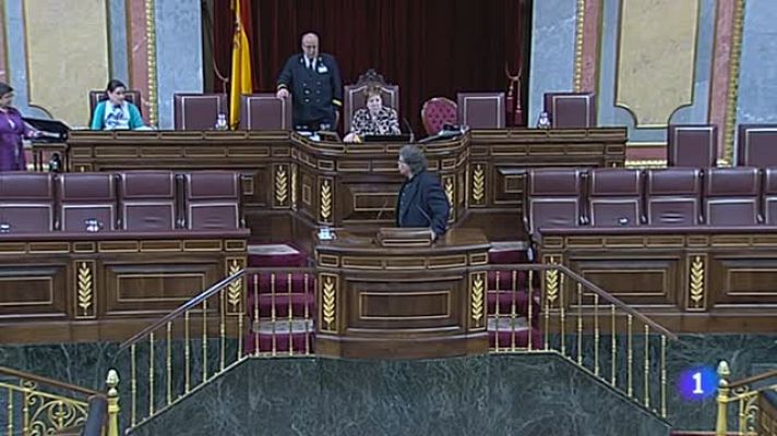 Telediario 1 - Tardà (ERC), expulsado de la tribuna del Congreso tras llamar "impresentable" a Wert por el trato al catalán
