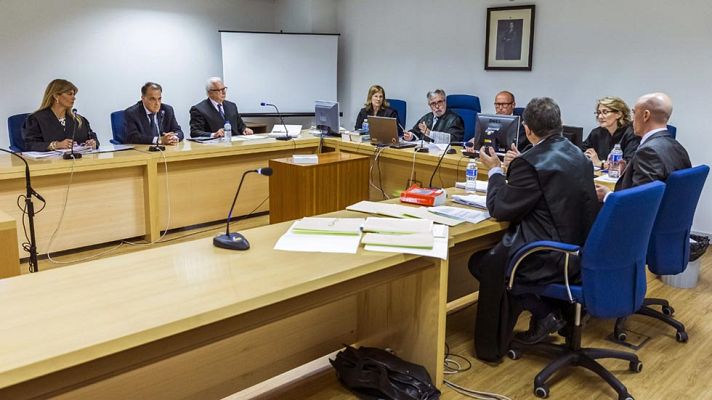 Telediario 1 - La decisión sobre la huelga se conocerá este jueves