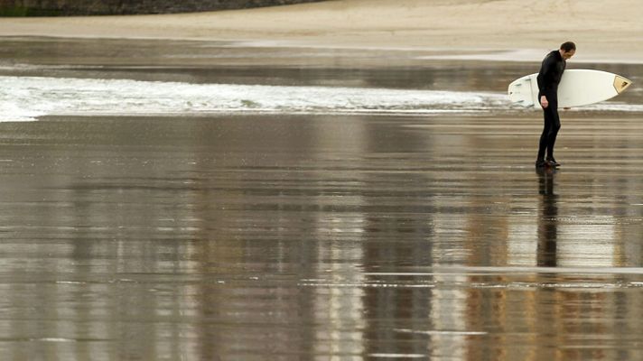 Telediario 1 - Galicia lidera el número de banderas azules con 150 playas para el próximo verano