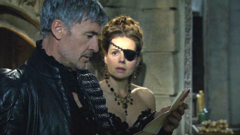 Águila Roja - El Comisario es relegado de su cargo