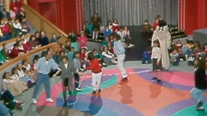 Viaje al centro de la tele - Más que niños (2)