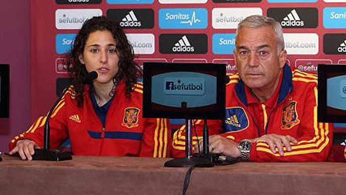 Telediario 1 - La selección femenina de fútbol, rumbo al Mundial con toda la ilusión