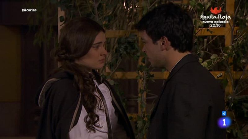 'Acacias 38' - Leonor le cuenta a Pablo que Claudio no publicará sus cuentos