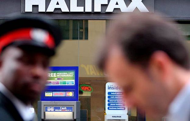  - Londres rescata sus bancos