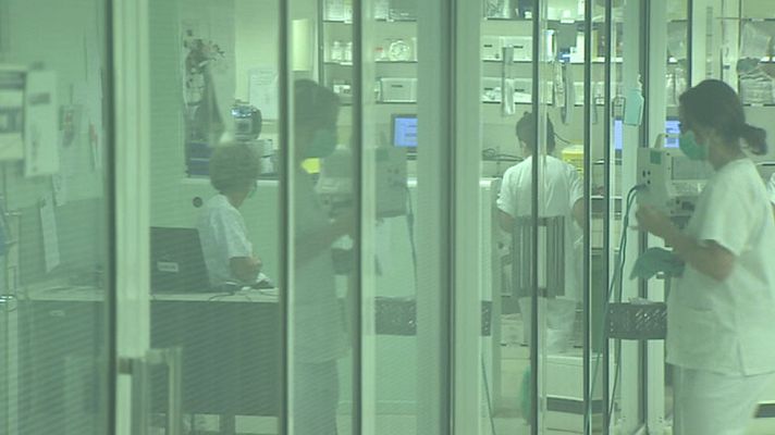 Telediario 1 - Se reúnen en Barcelona especialistas en tratamientos de leucemia infantil