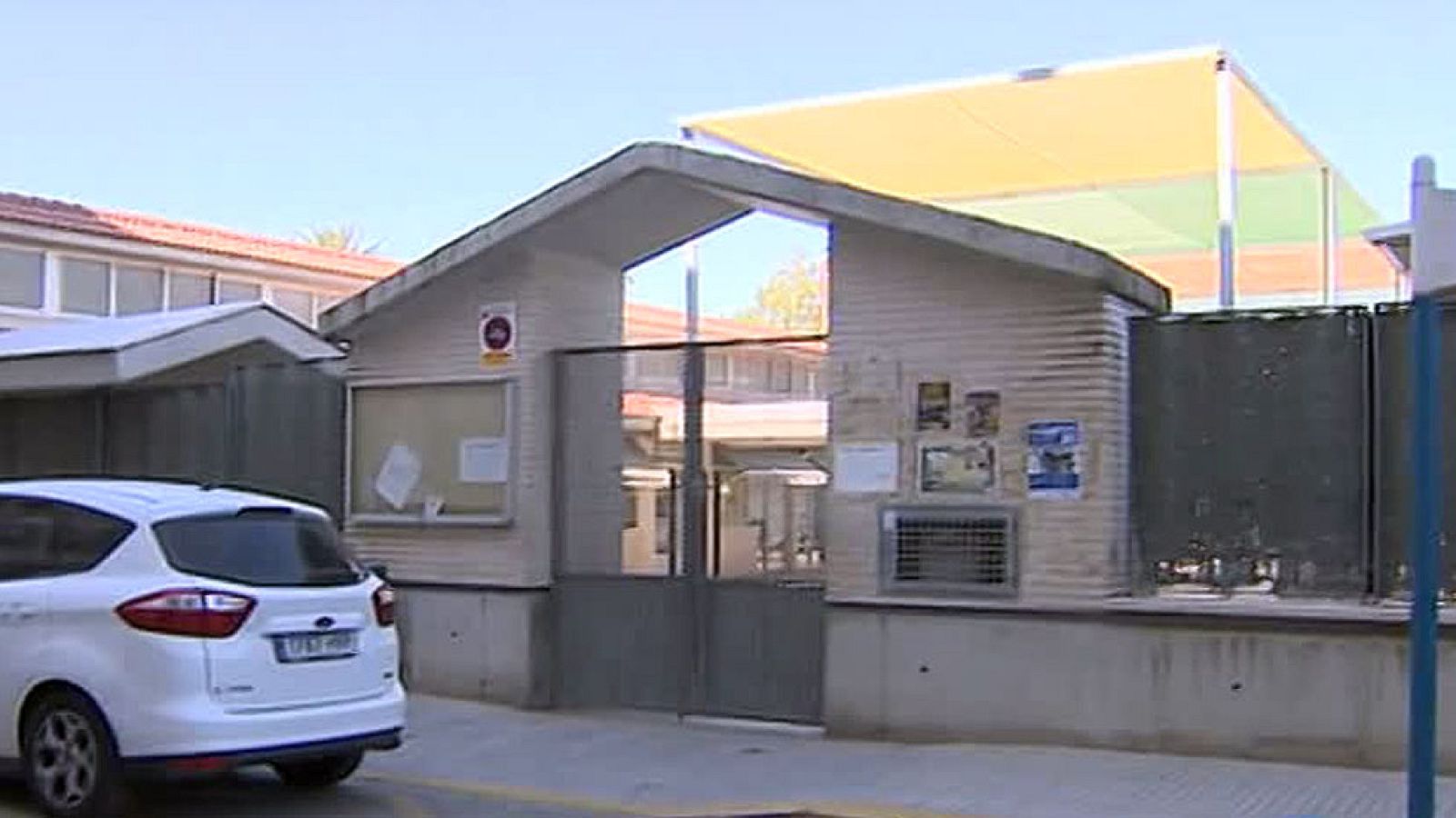 Un juez ordena a un padre el alejamiento del colegio de su hijo por agredir a un profesor