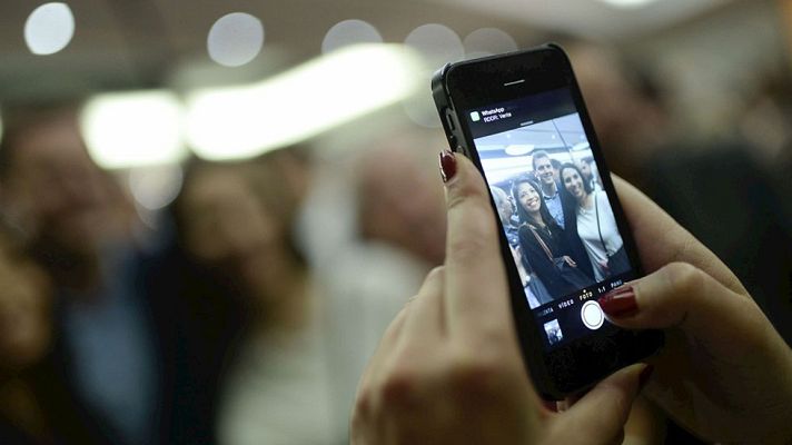 Telediario 1 - La batalla electoral se libra en todas las plazas, incluida Twitter