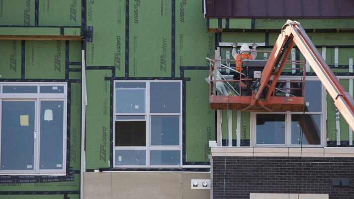 Telediario 1 - El 57% de los compradores de vivienda no pide hipoteca