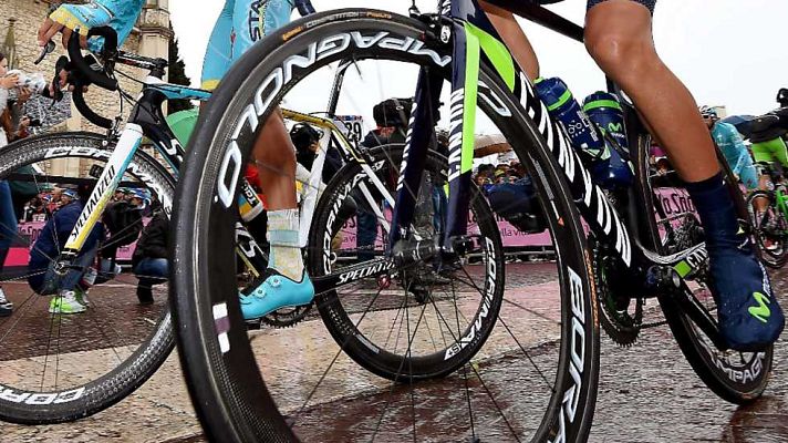  - Giro de Italia: 13ª etapa (1ª parte)