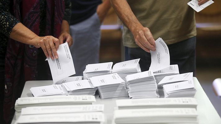 Telediario 1 - La participación hasta las 14.00, un punto menos que en 2011