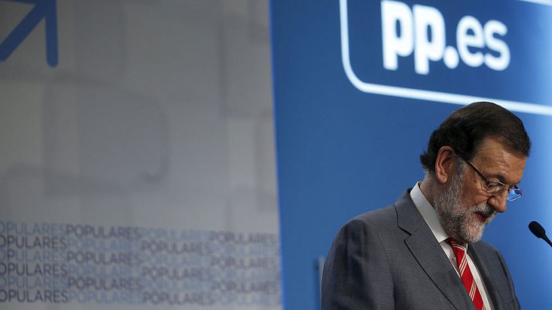 Rajoy apela a la "estabilidad" y defiende que gobierne la lista más votada tras las elecciones | Ver