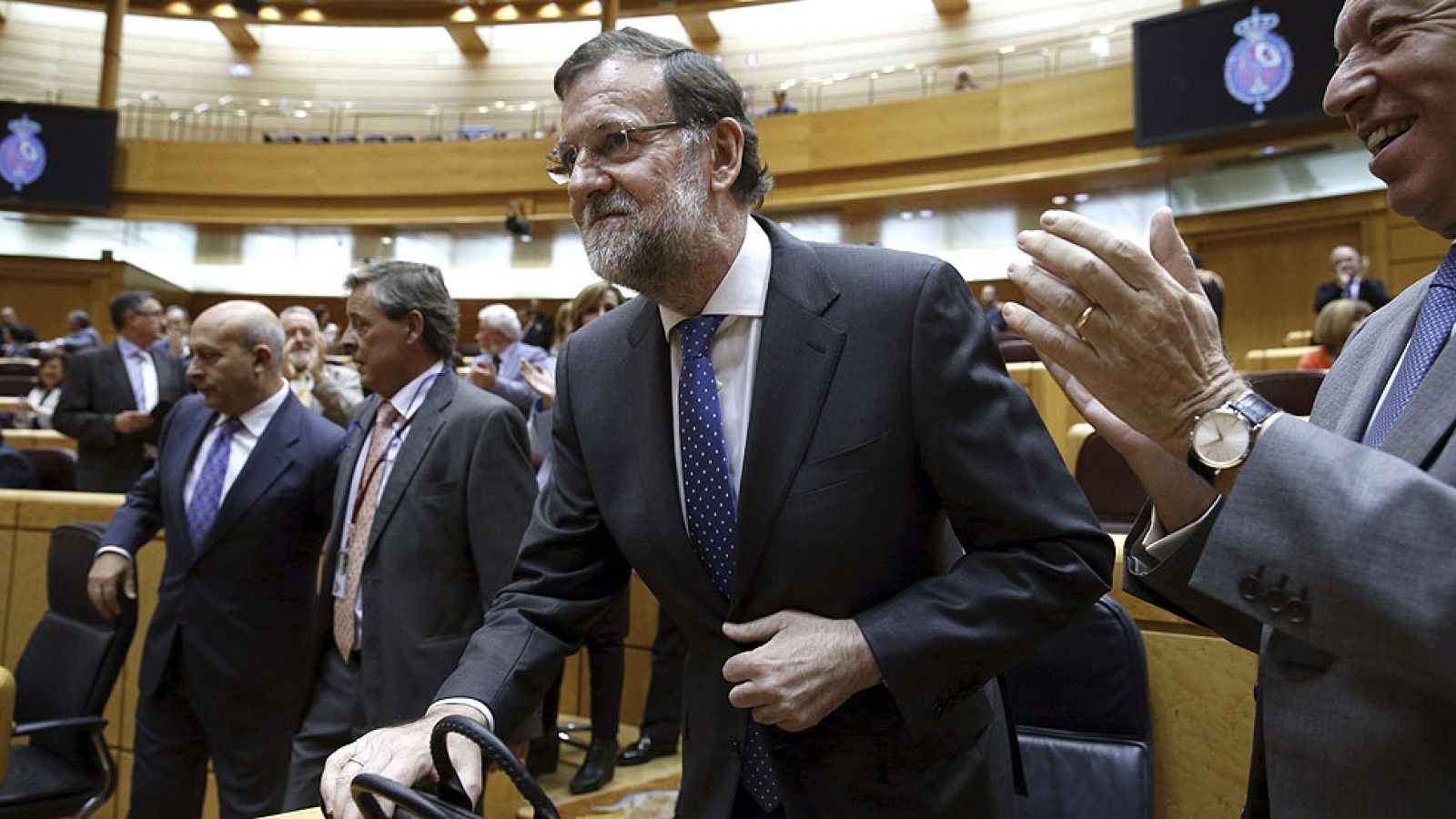 El PSOE pide a Rajoy que "haga las maletas" y él contesta que el PP sigue siendo el más votado - Informativo 24h | Ver