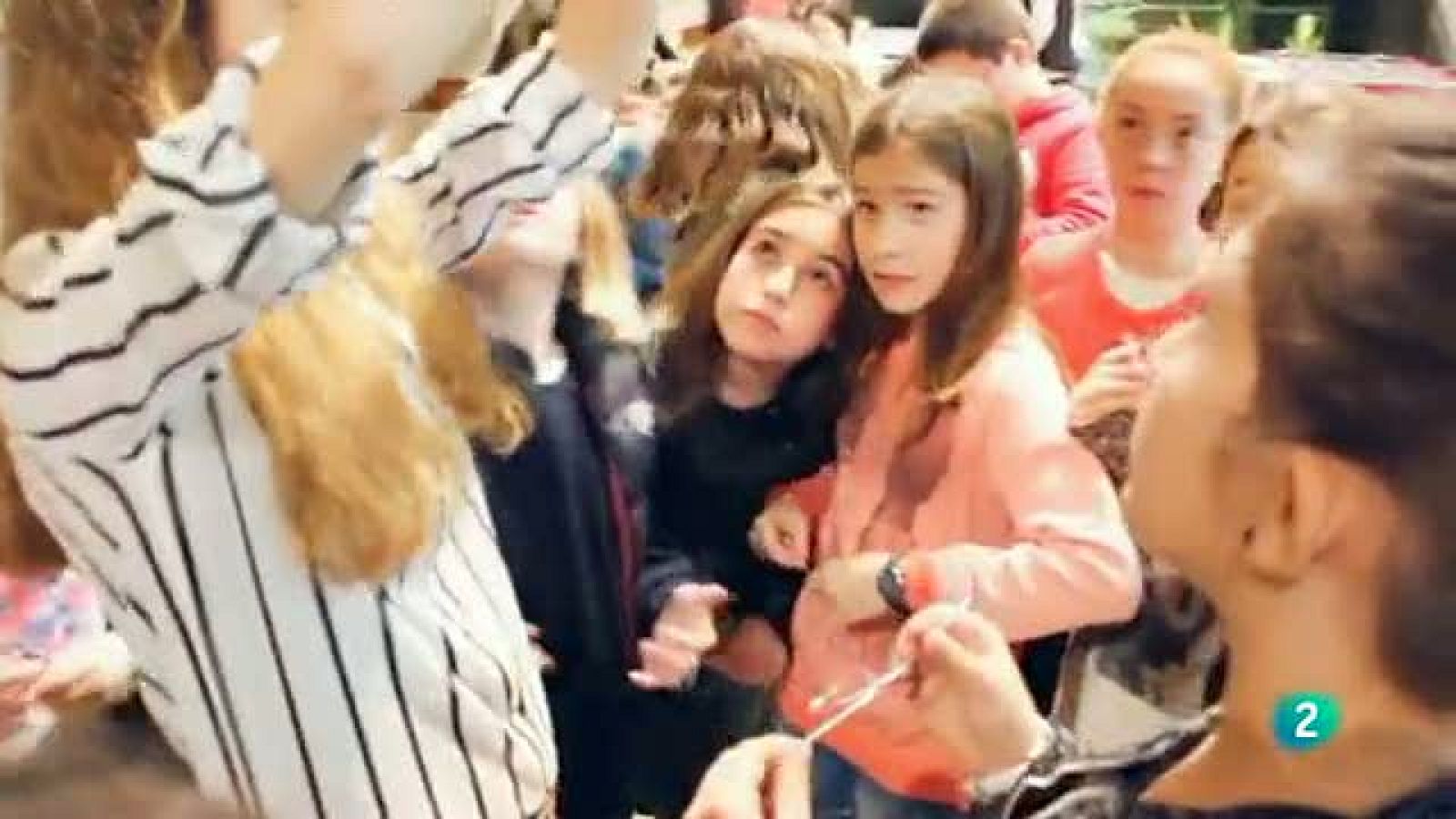 Ser voluntario ayuda a encontrar empleo - Aquí hay trabajo | Ver