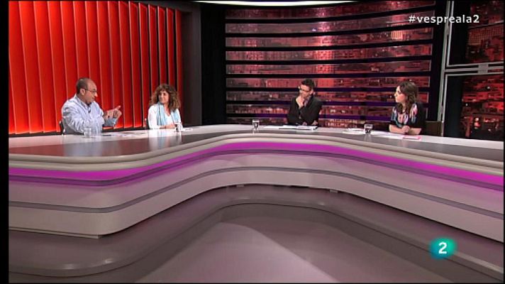 Vespre a La 2 - Tertúlia : Què significa ser un bon pare i una bona mare