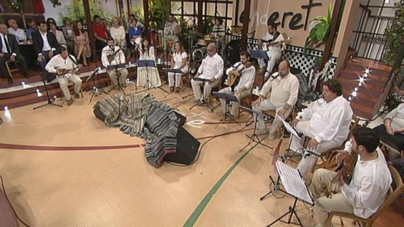 Tenderete - 30/05/15 celebra el día de Canarias con el grupo "Endecha" y Maestro Florido - Tenderete | Ver