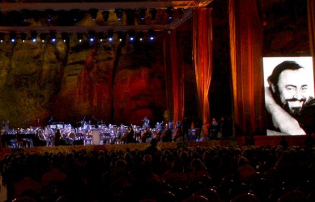  - Homenaje a Pavarotti en Petra
