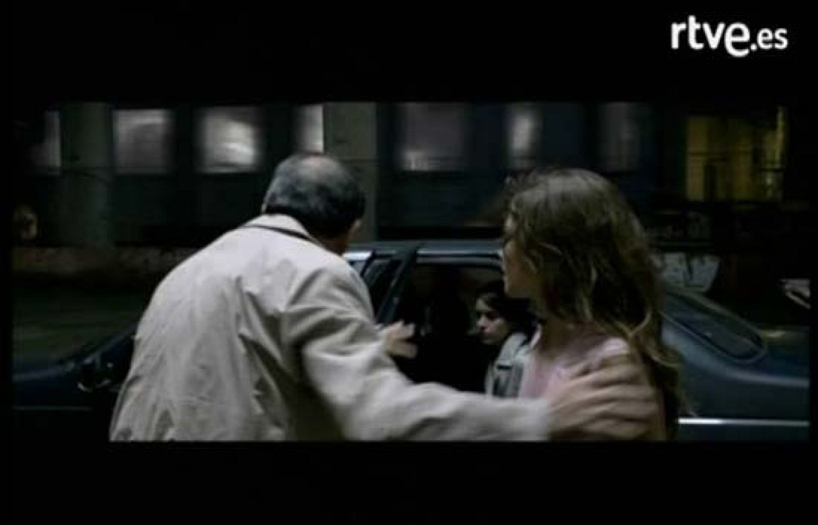 "Camino". Escenas de rodaje: Puente y cementerio.