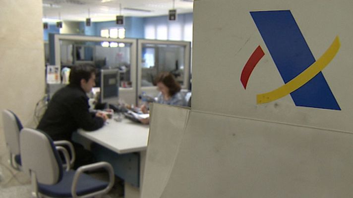 Telediario 1 - Hacienda ha devuelto ya 3.630 millones a más de 5,7 millones de contribuyentes