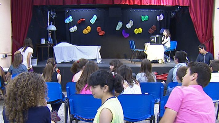 Telediario 1 - La compañía de Ópera 'Cobra', formada por niños, participa en un proyecto del Teatro Real