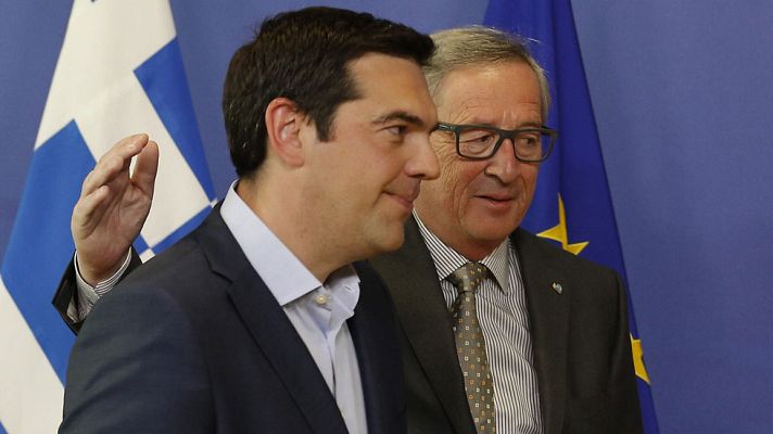 Telediario 1 - Tsipras acerca posiciones con Juncker, pero rechaza las propuestas sobre IVA y pensiones