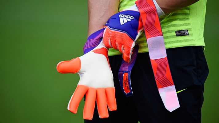 Telediario 1 - Ter Stegen y Buffon tienen mucho que decir en la final