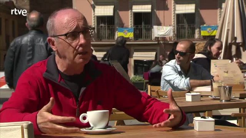 Javier Moreno, historiador - Crónicas | Ver