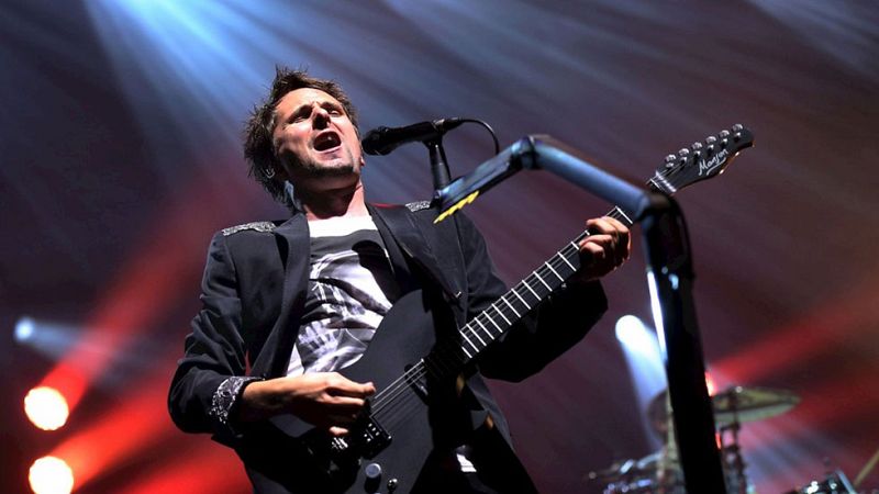 Muse vuelve a sus orígenes con su nuevo disco, 'Drones'