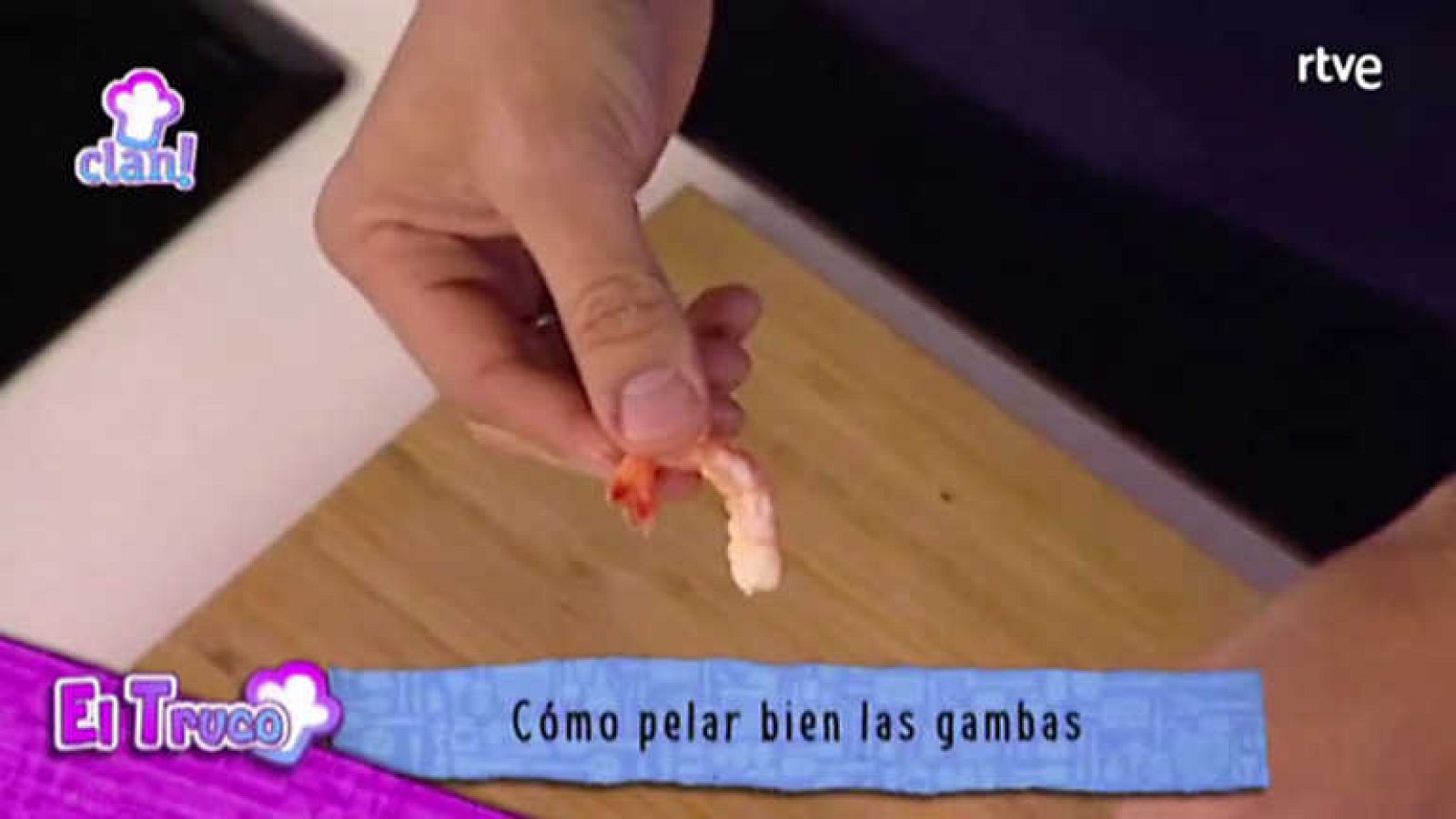 Truco - Cómo pelar una gamba - Cocina con Clan | Ver