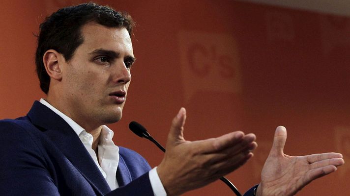 Telediario 1 - Ciudadanos justifica sus pactos