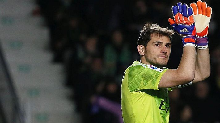 Telediario 1 - Casillas se marcha del Madrid