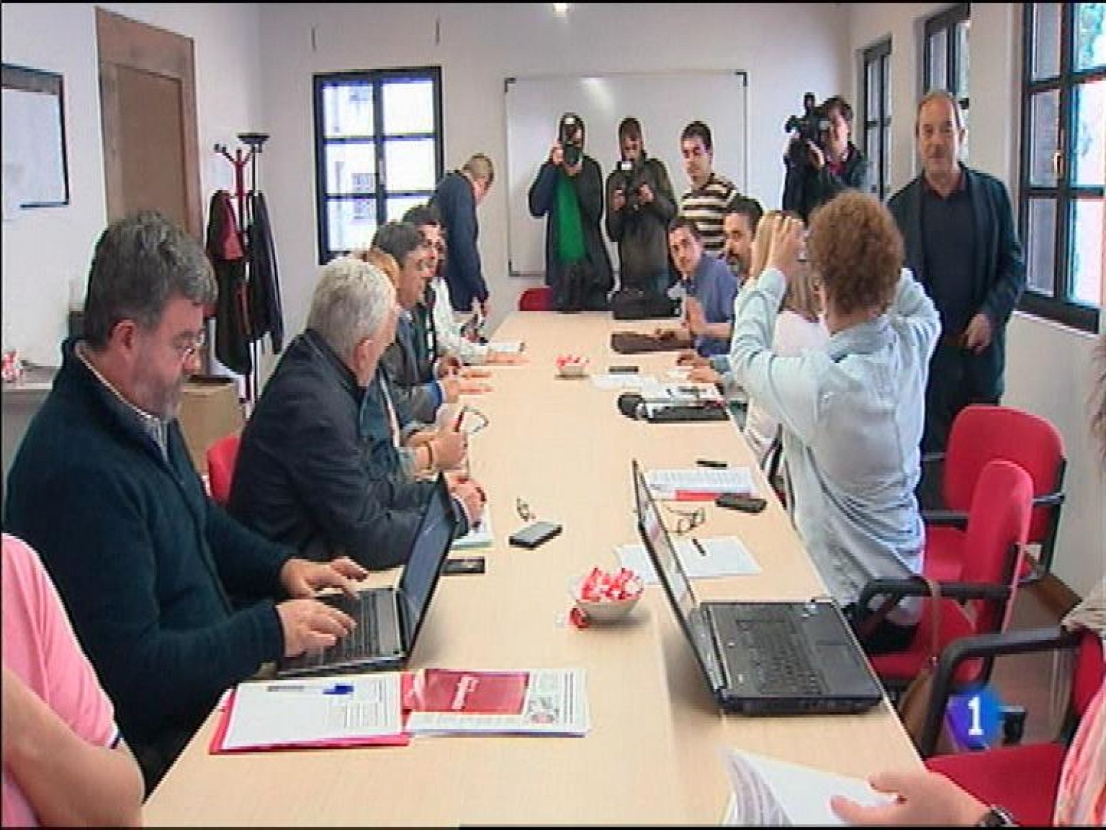 Asturias en 2' - 11/06/15 | Ver