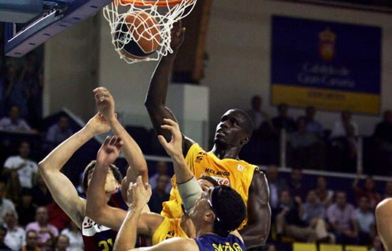 Kalise Gran Canaria 68-57 Regal Barcelona - Baloncesto en RTVE | Ver